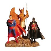 Kingdom Come Superman, Hawkman y Red Robin